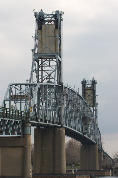 An oblique view of the Burlington-Bristol Bridge