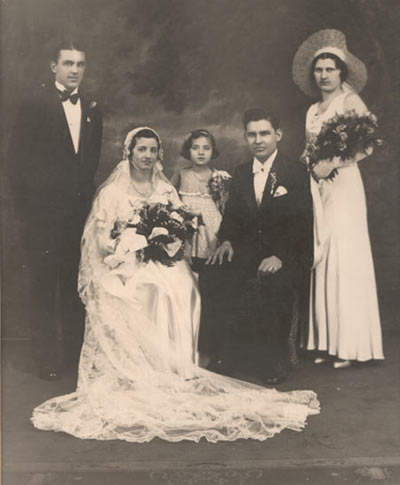 Wedding party of Adelina Saracco and John Pantano, 26 December 1931